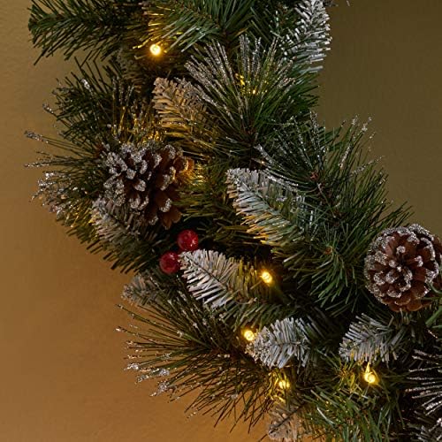 Christopher Knight Ev 307395 24 Karışık Ladin Noel çelenk w/50 Temizle LED ışıkları, Glitter dalları, kırmızı meyveler, çam