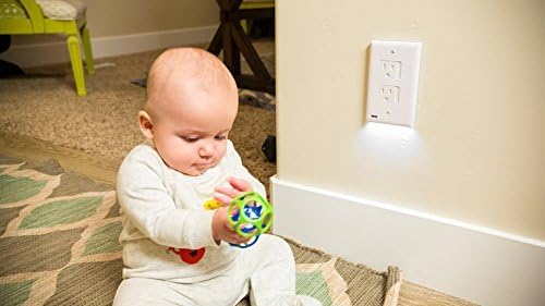 SnapPower SafeLight-Çocuk ve Bebek Güvenliği LED Gece Lambalı Priz Duvar Kapağı - Pil veya Kablo Yok-Saniyeler içinde Kurulur