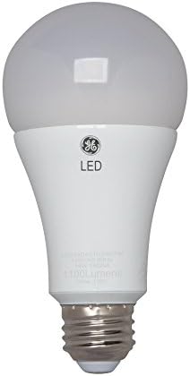 GE Aydınlatma 22711 LED 16 watt (100 watt değiştirme), Orta Tabanlı 1600 Lümen A21 Ampul, Yumuşak Beyaz, 1'li Paket